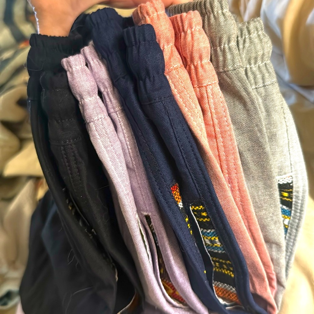 Wowie original shorts 5 pack! 5” Size Medium
